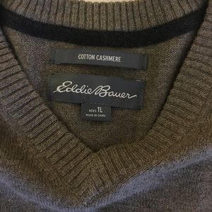 Eddie Bauer V-neck sweater